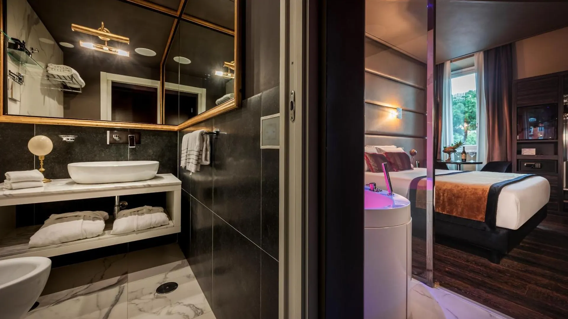 *** Affittacamere Hotel Torre Argentina Relais - Residenze di Charme Roma Italia